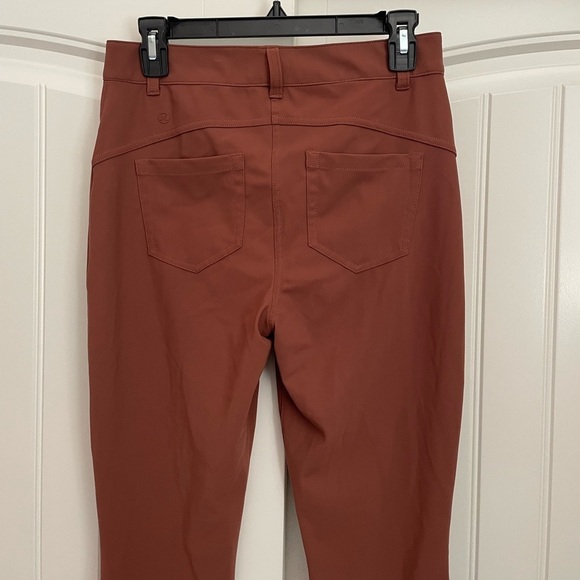 Lululemon City Sleek Slim-Fit 5 Pocket High-Rise Pant
Ancient Copper  size 29 - Picture 8 of 11